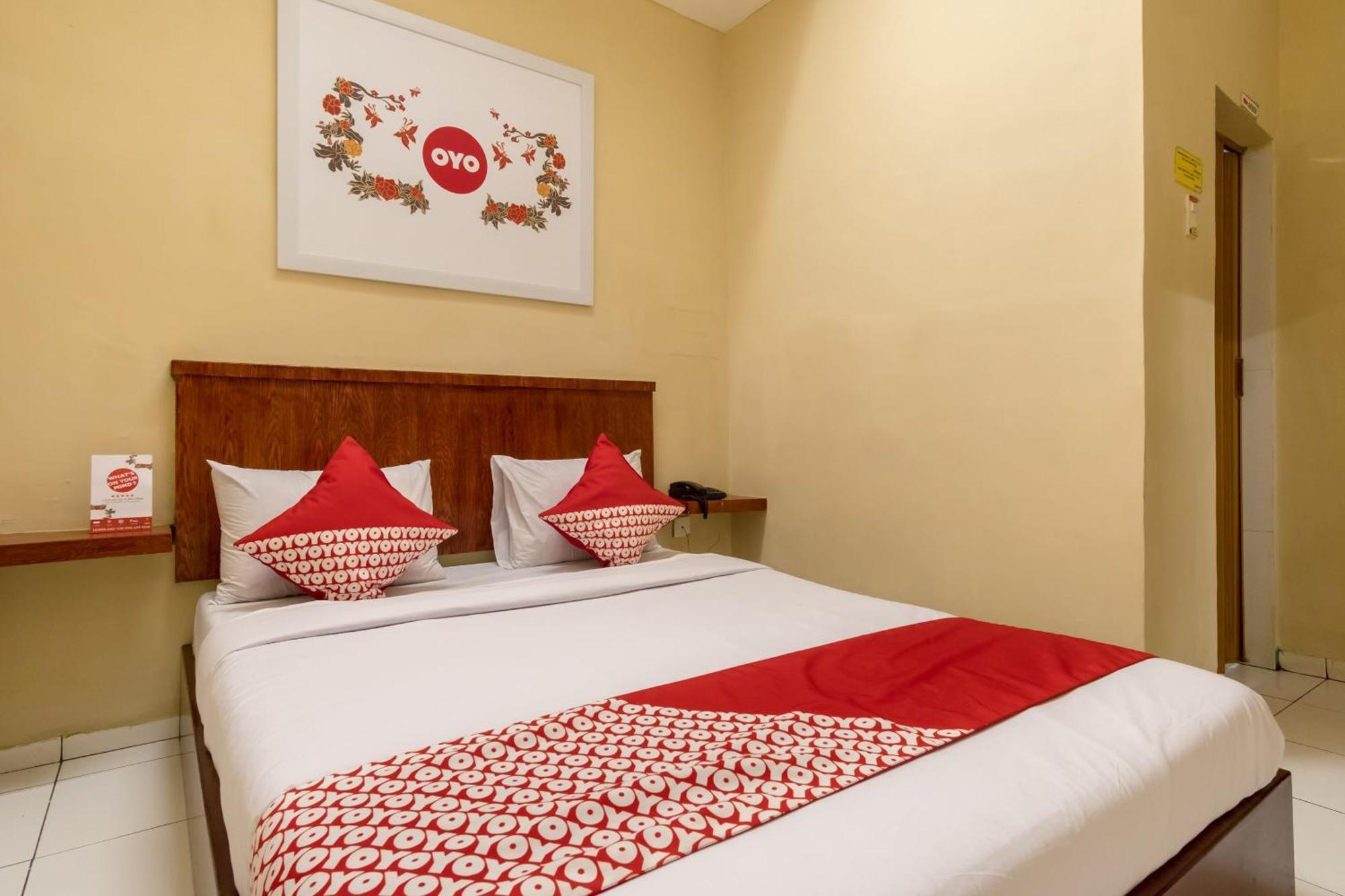 Capital O 615 Residence Puri Hotel Syariah Medan Exterior photo